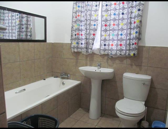 3 BEDROOM HOUSE FOR SALE IN SEA VIEW